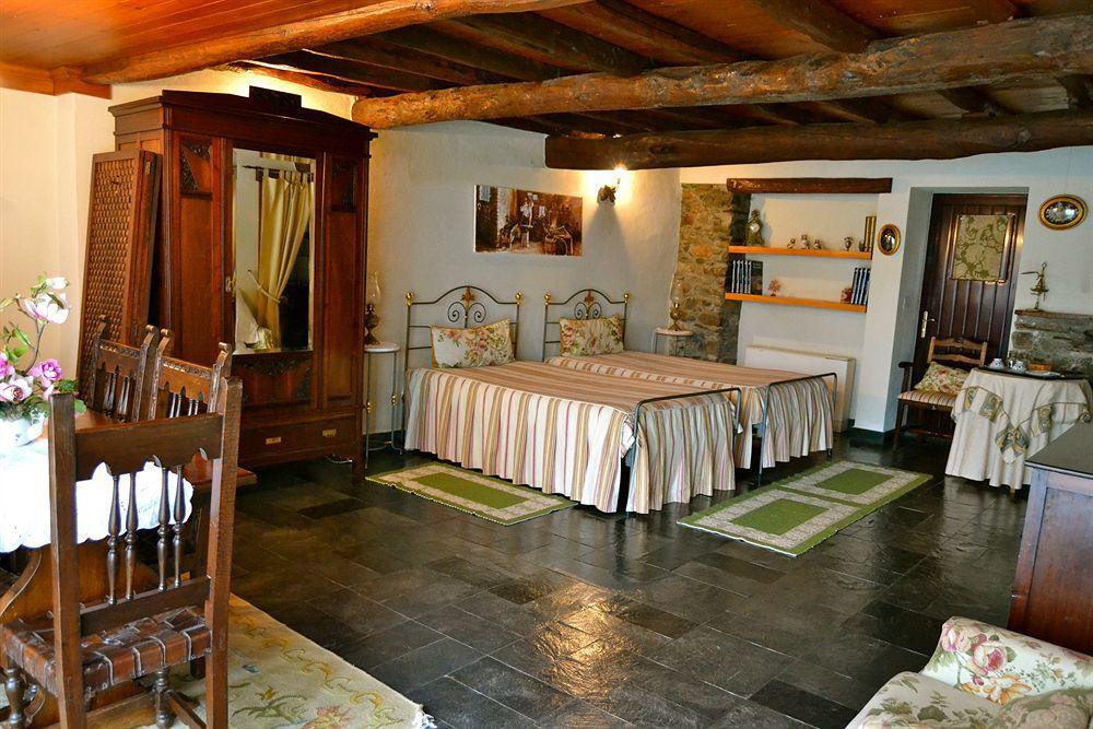 Quintal De Alem Do Ribeiro-Turismo Rural Lousa  Bagian luar foto