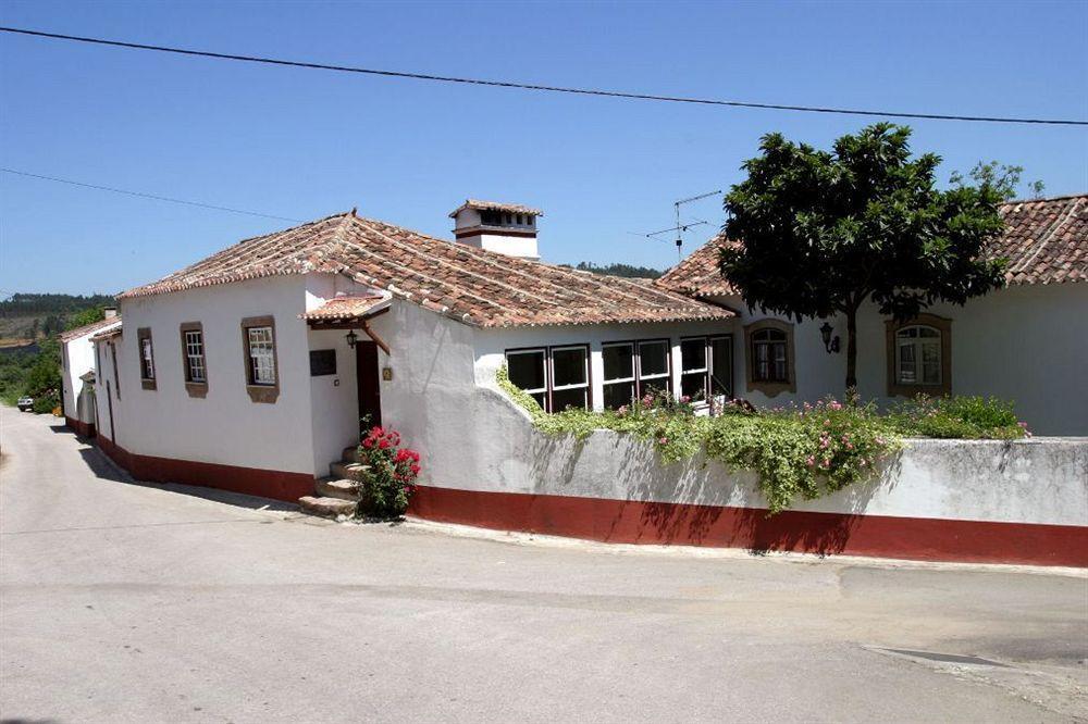 Quintal De Alem Do Ribeiro-Turismo Rural Lousa  Bagian luar foto