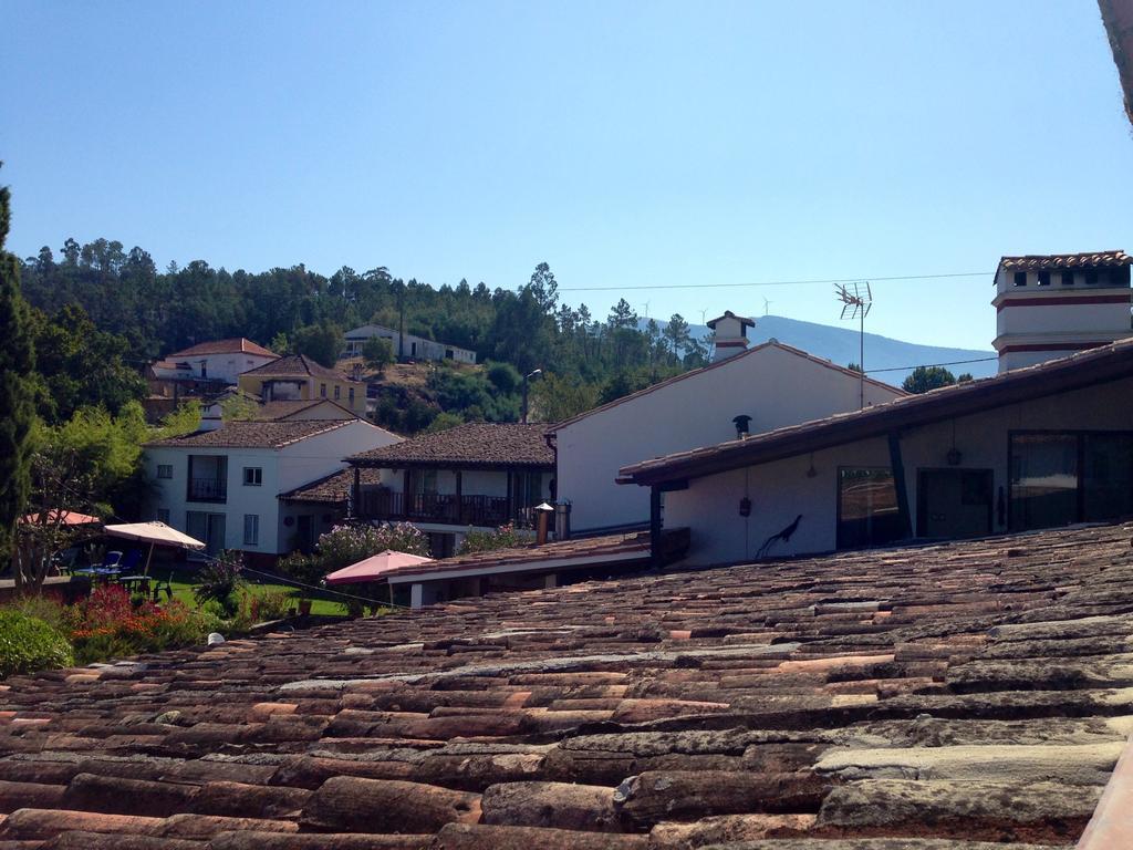 Quintal De Alem Do Ribeiro-Turismo Rural Lousa  Bagian luar foto