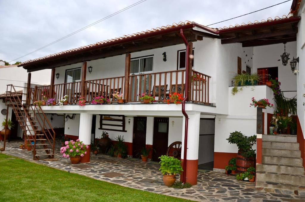 Quintal De Alem Do Ribeiro-Turismo Rural Lousa  Bagian luar foto